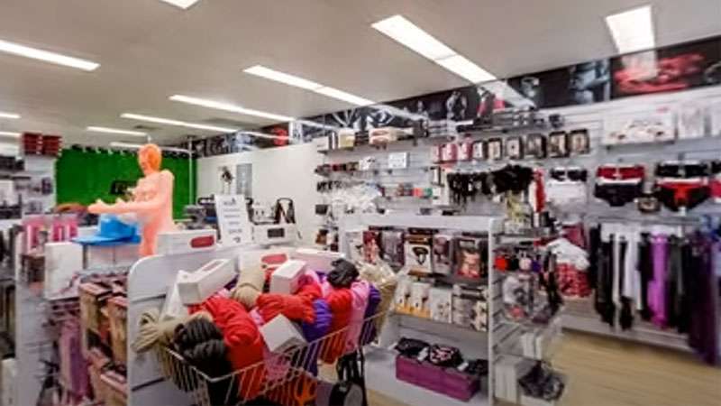 Shop bán dương vật giả silicon dây đeo 6